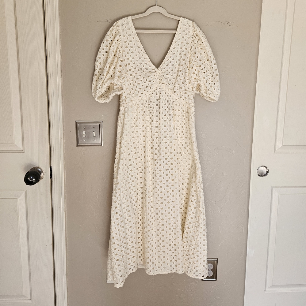 Oak + Fort Midi Eyelet Dress Size Large